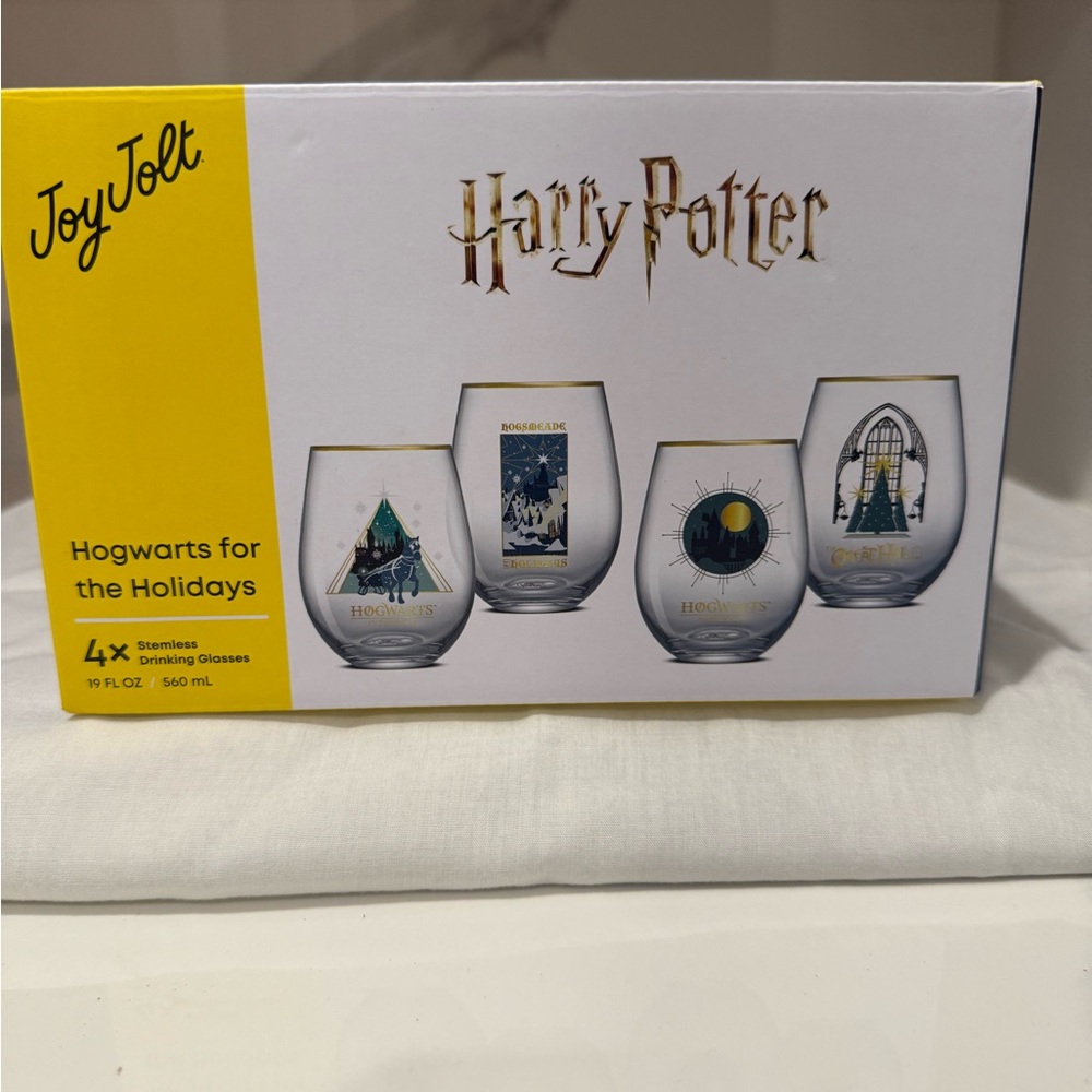 Harry Potter Hogwarts For The Holidays Stemless Wine Glass Set Of 4 By JoyJolt